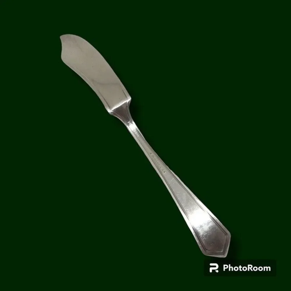International Silver-WM Rogers La Touraine Master Butter Knife-1920-Art Nouveau